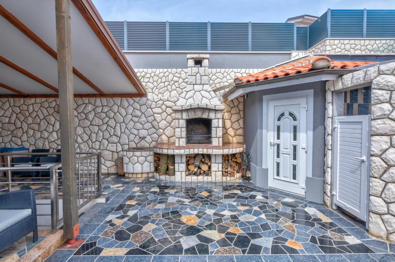 Villa Vivien Цриквеница Номер фото