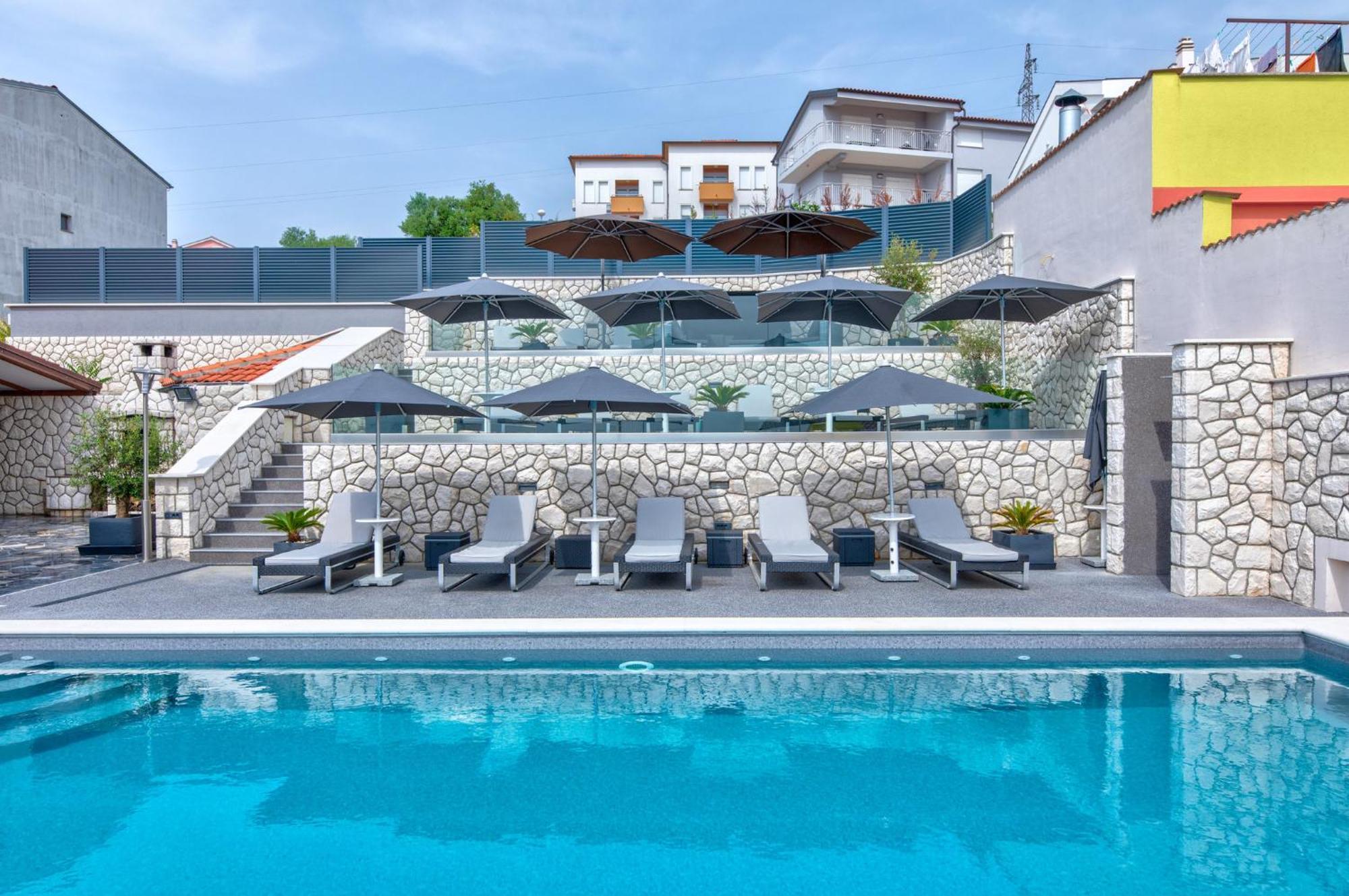 Villa Vivien Цриквеница Экстерьер фото